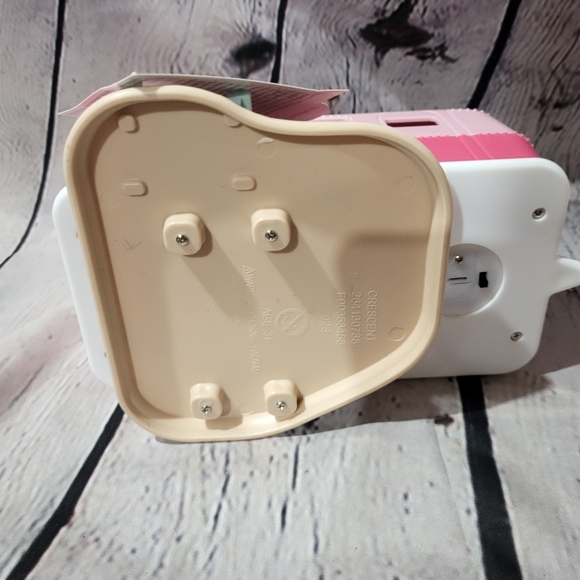 TARGET BULLSEYE LIGHT UP AIR STREAM CAMPER NWT - Picture 5 of 5